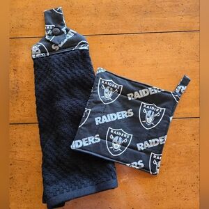 New Hand Made Las Vegas Raiders Kitchen Towel & Potholder Set